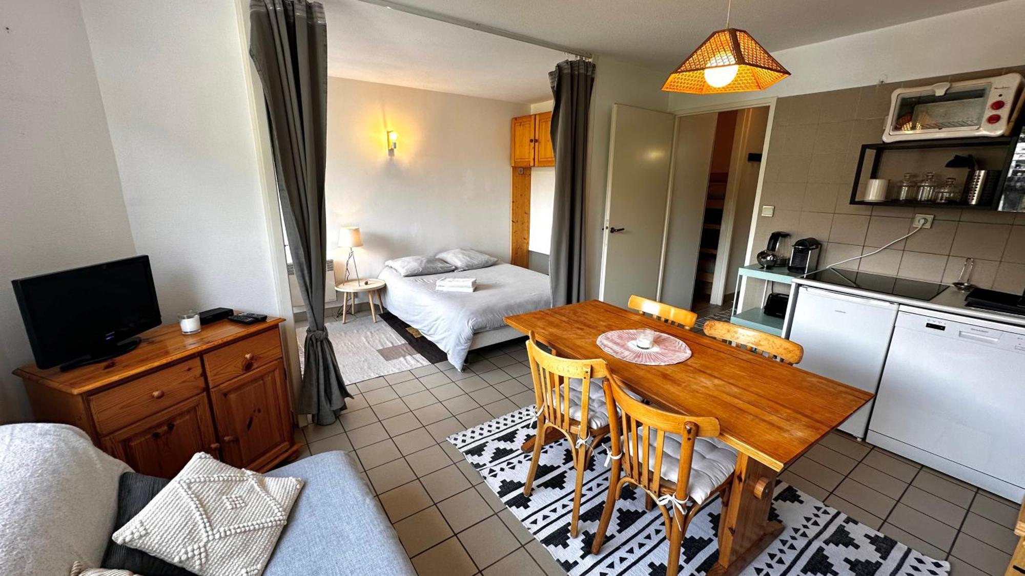 Appartement Centre Ville Pied De Piste Briancon Exterior photo