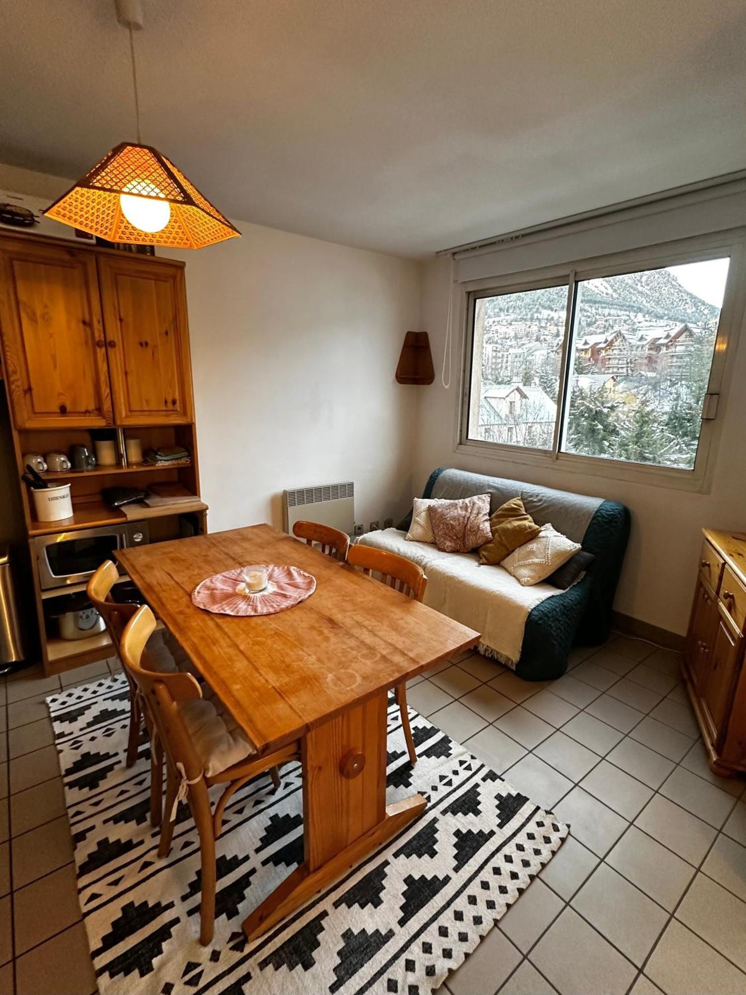 Appartement Centre Ville Pied De Piste Briancon Exterior photo